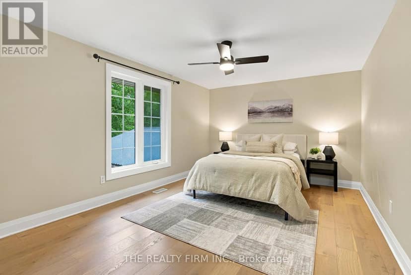 51 Hampton Crescent — photo 31 of 40