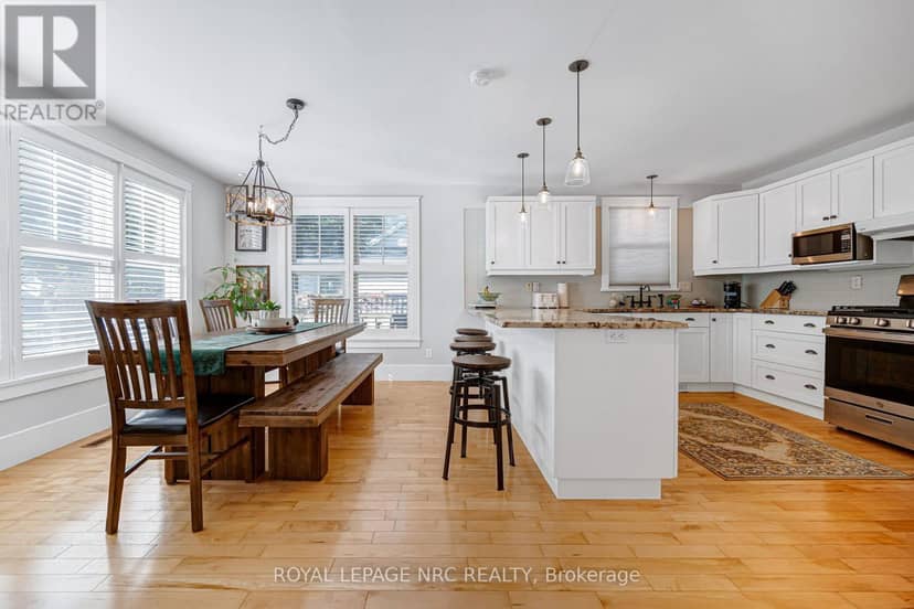 3 Luther Avenue — photo 22 of 40