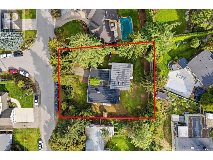 4583 Bonjou Road, Kelowna