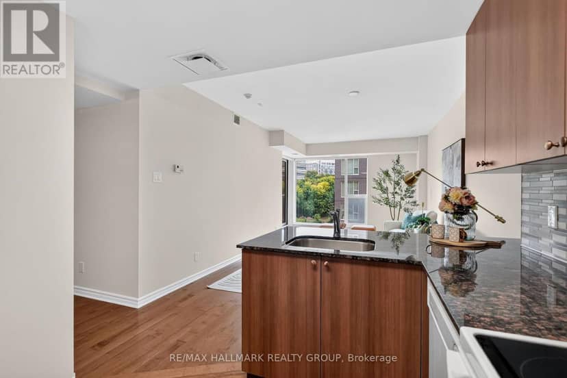 405 - 250 Lett Street — photo 15 of 40