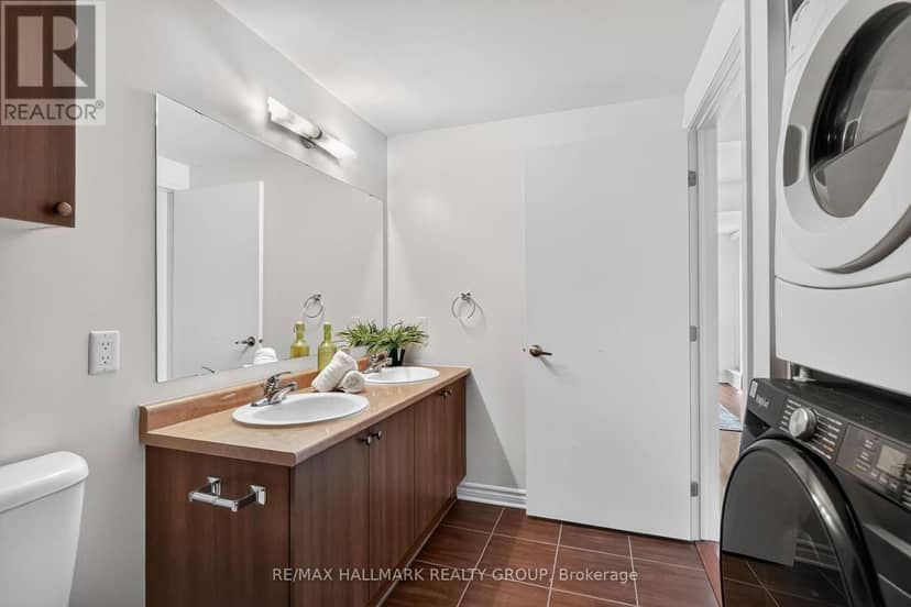 405 - 250 Lett Street — photo 20 of 40
