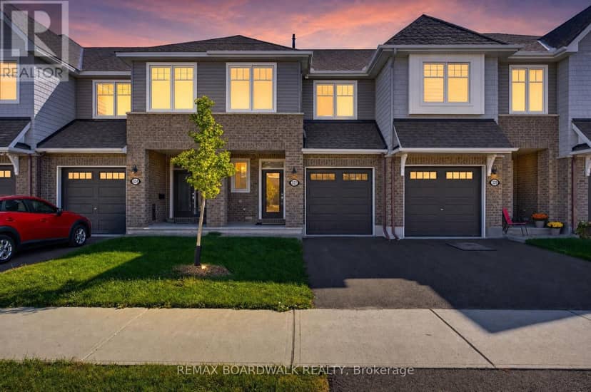 322 Cosanti Drive, Ottawa, photo 2