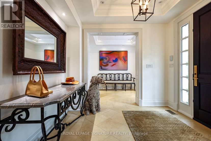 6 Vernham Avenue, Toronto, photo 3
