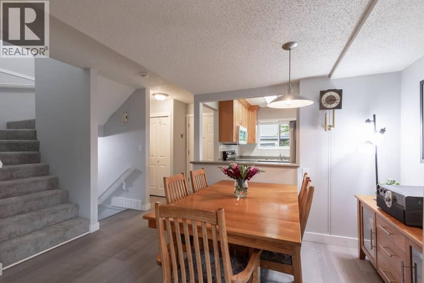 1174 INLET STREET, Coquitlam, photo 5