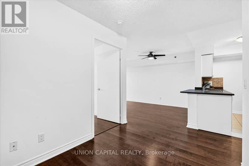 602 - 35 Saranac Boulevard — photo 18 of 40