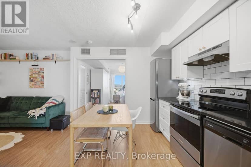1030 - 60 Heintzman Street, Toronto, photo 2