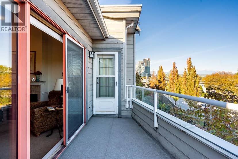 33 323 GOVERNORS COURT, New Westminster, photo 3