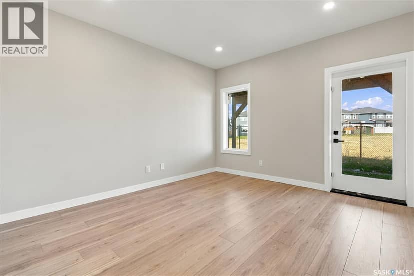 367 Leskiw BEND — photo 33 of 40