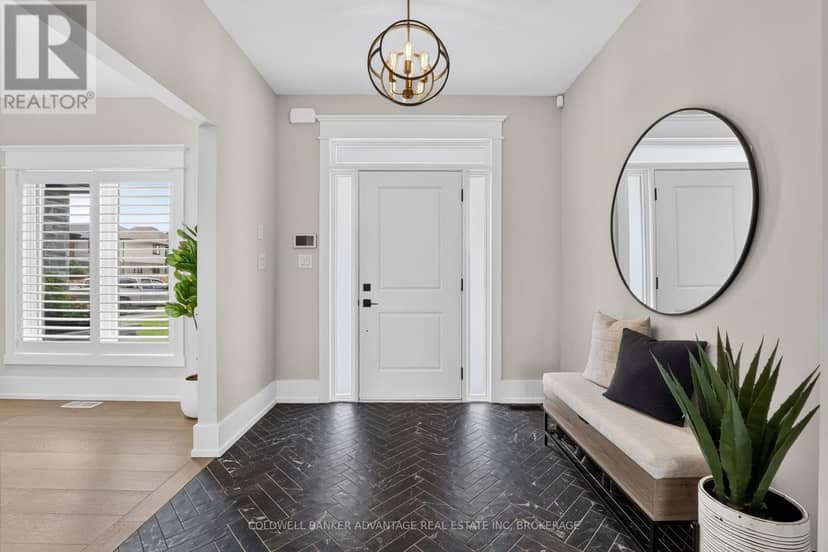 162 Viger Drive — photo 15 of 40