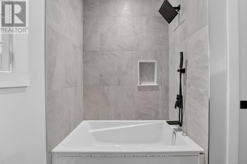162 Viger Drive — photo 21 of 40