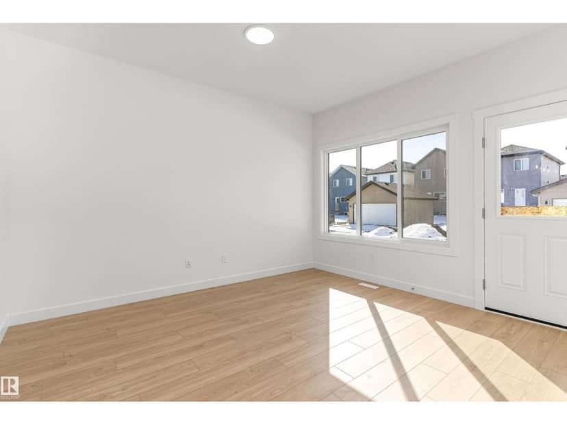 20707 43 AV NW — photo 18 of 40