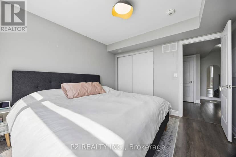 608 - 50 Dunsheath Way — photo 14 of 22