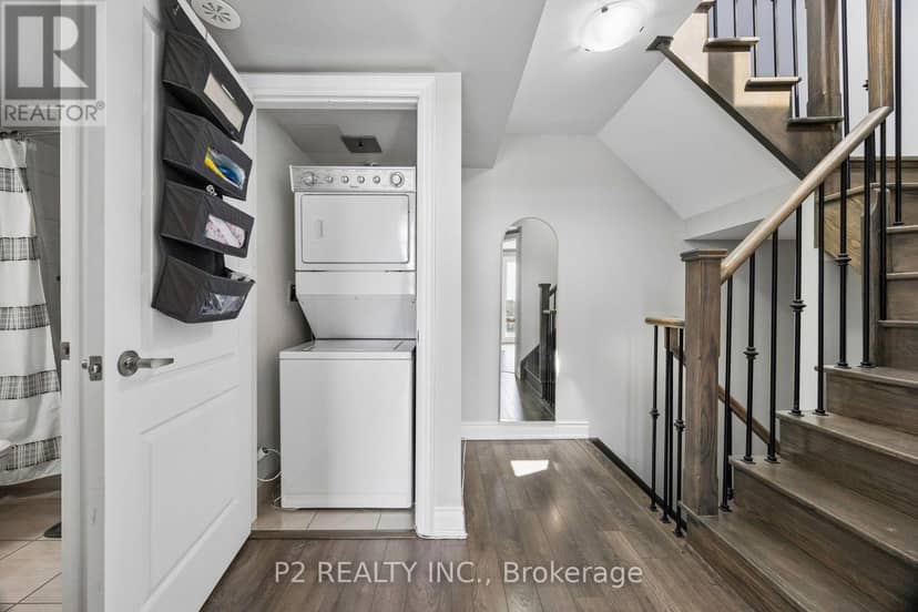 608 - 50 Dunsheath Way — photo 19 of 22