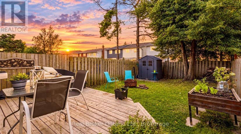 38 Christie Crescent — photo 20 of 24