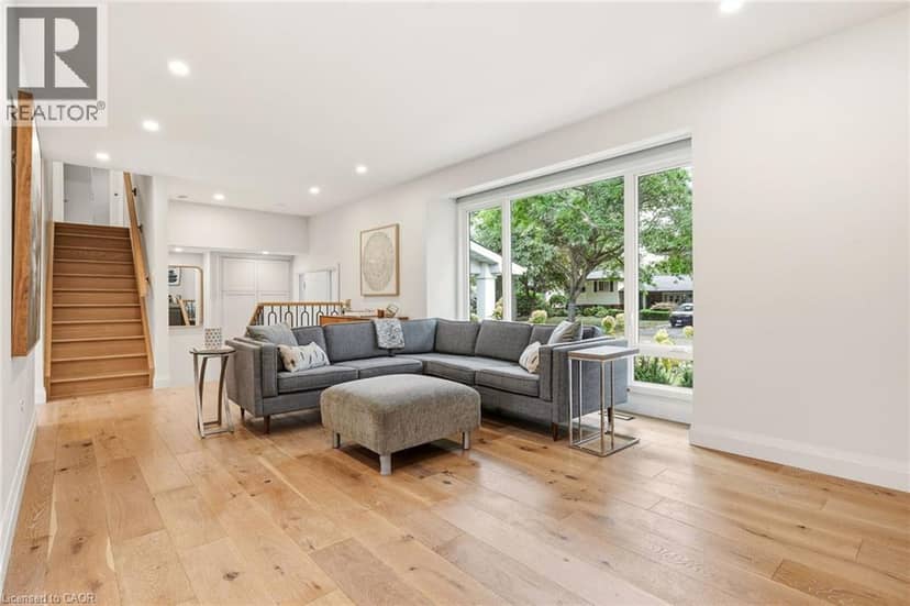 3368 GUILDWOOD Drive — photo 5 of 40