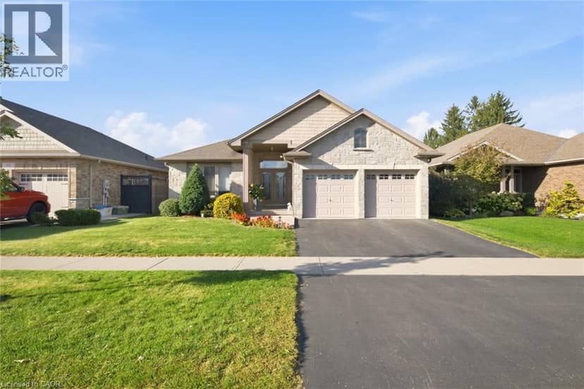 95 DRIFTWOOD Drive — photo 3 of 29