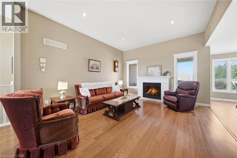 95 DRIFTWOOD Drive — photo 7 of 29