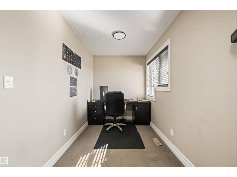 2422 Warry Pl SW — photo 40 of 40