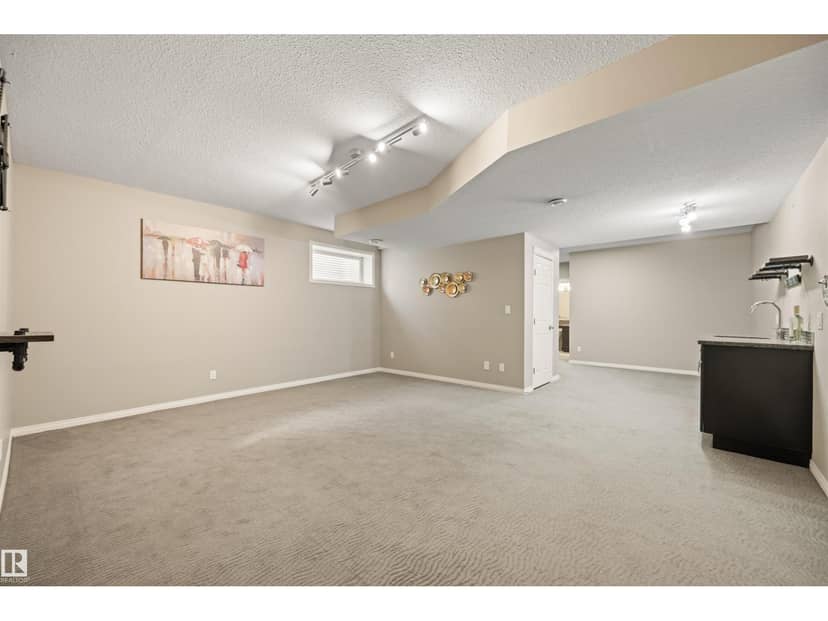 2422 Warry Pl SW — photo 32 of 40