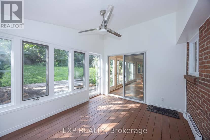 14 Carr Crescent — photo 20 of 40