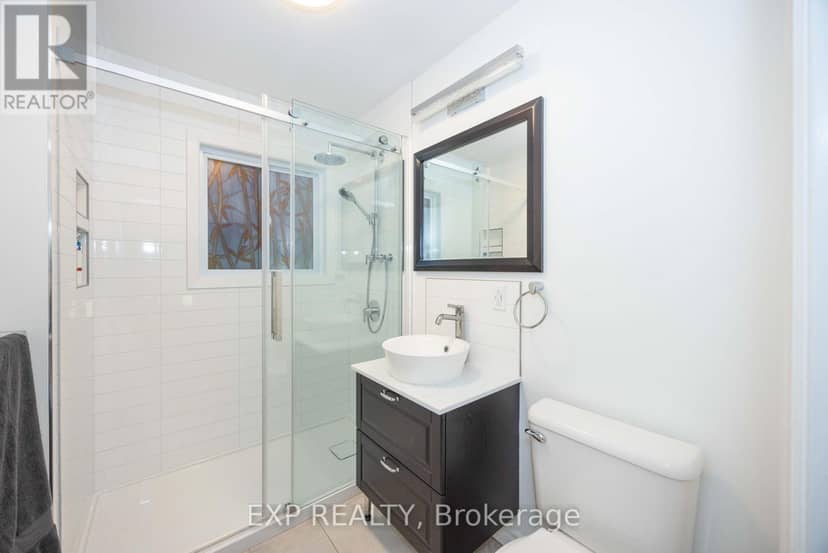 14 Carr Crescent — photo 38 of 40