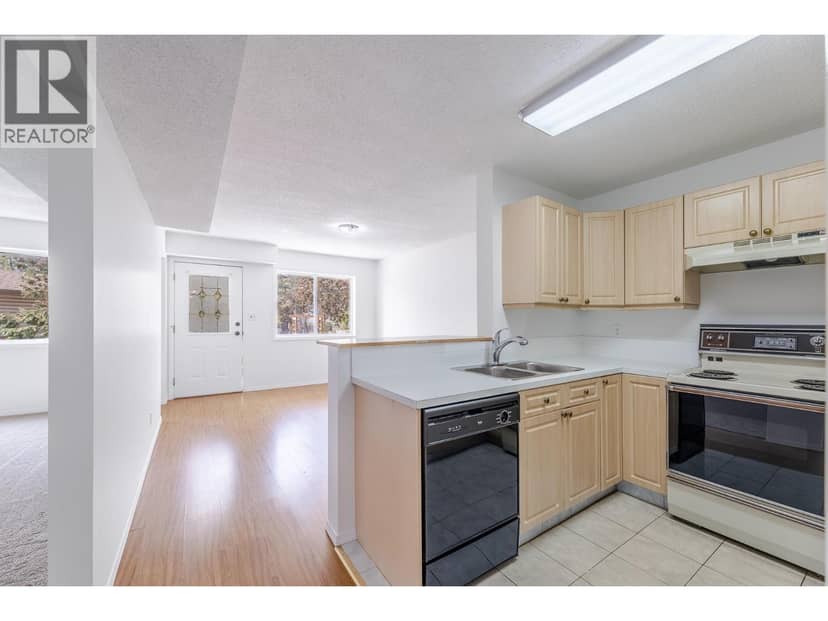 688 Latimer Street Unit# 102, Penticton, photo 7