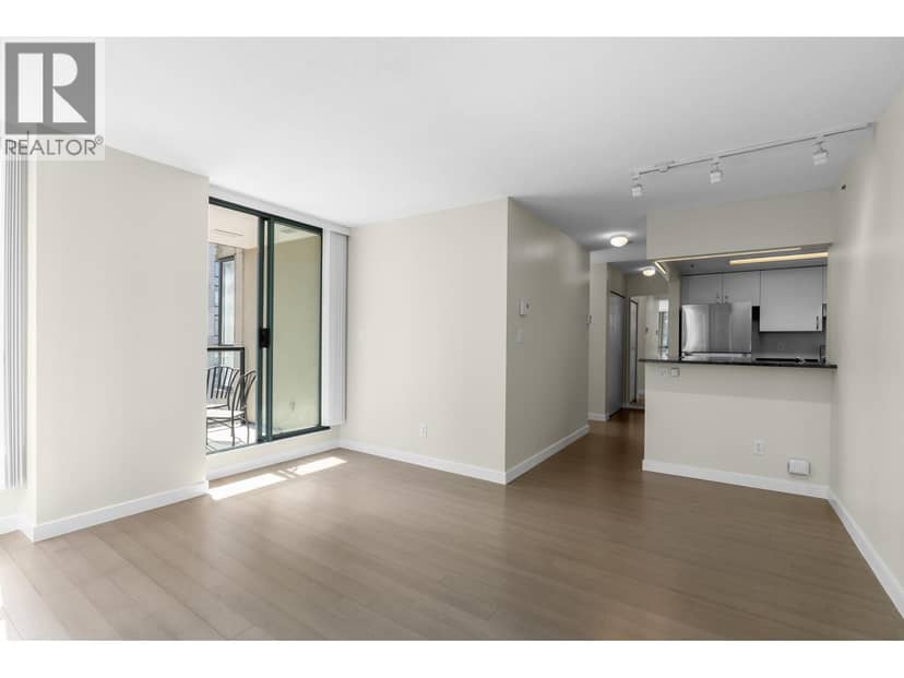 607 55 TENTH STREET, New Westminster, photo 8