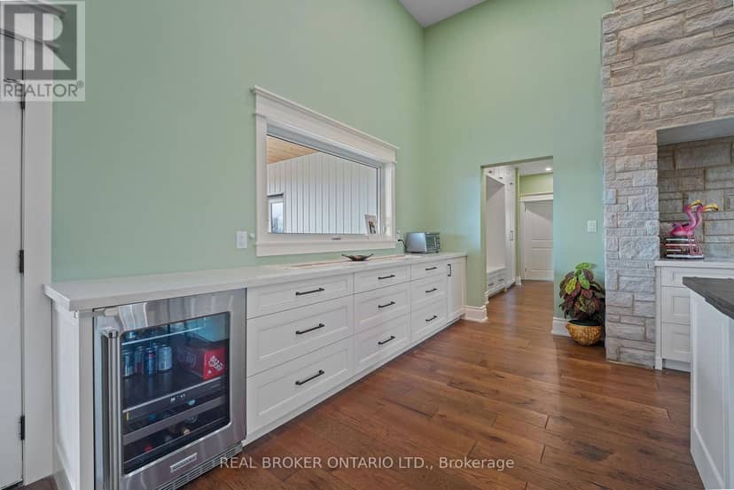 3809 Netherby Road — photo 10 of 36