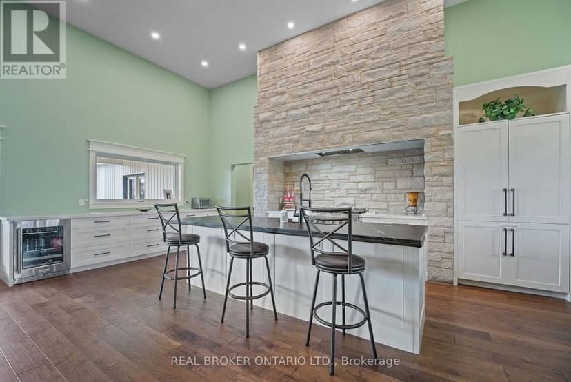 3809 Netherby Road — photo 11 of 36