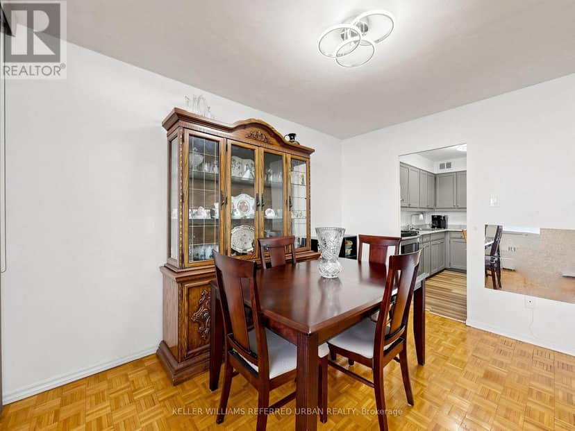1111 - 10 Parkway Forest Drive — photo 10 of 26