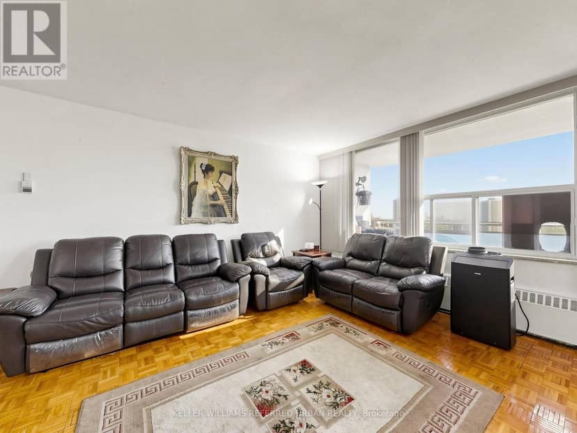 1111 - 10 Parkway Forest Drive, Toronto, photo 7
