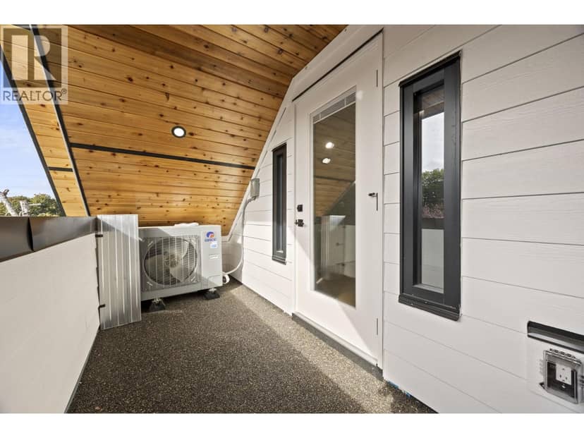 2 3576 E PENDER STREET, Vancouver, photo 6