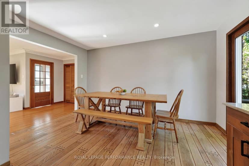 2761 Ross Avenue — photo 12 of 40