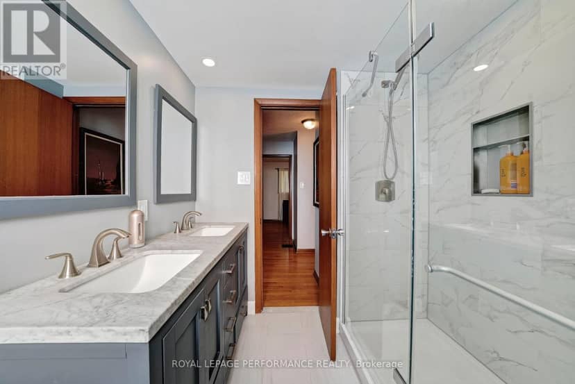 2761 Ross Avenue — photo 18 of 40
