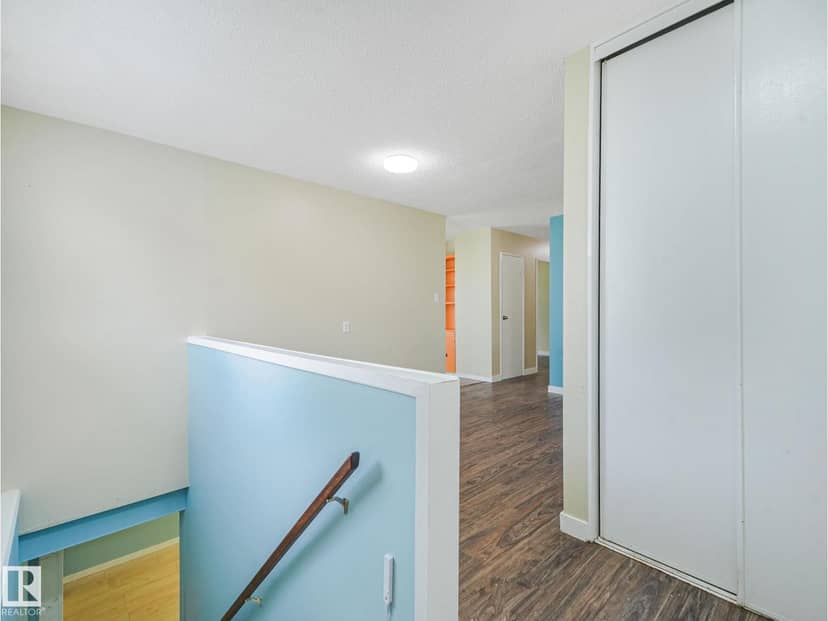 9315 151 AV NW — photo 38 of 40