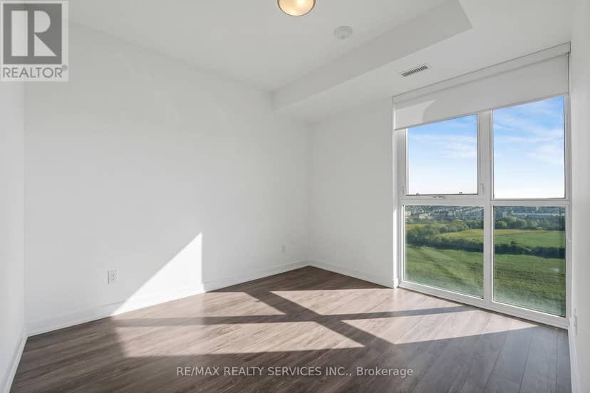 1304 - 345 Wheat Boom Drive — photo 14 of 36