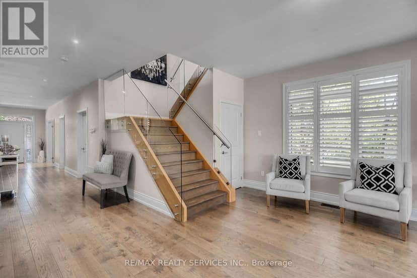 958 Beach Boulevard — photo 18 of 40