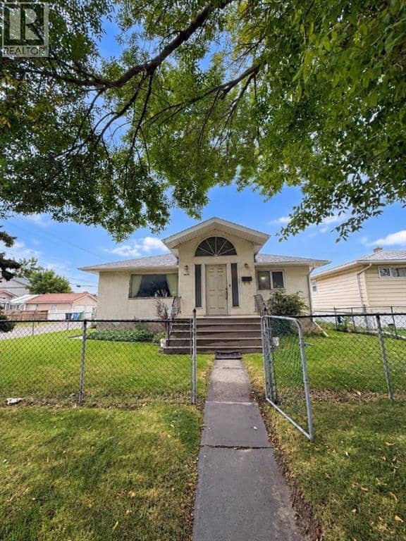 1432 Russet Road NE, Calgary