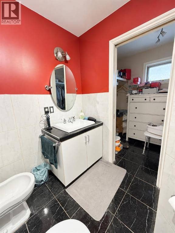 1432 Russet Road NE — photo 12 of 31