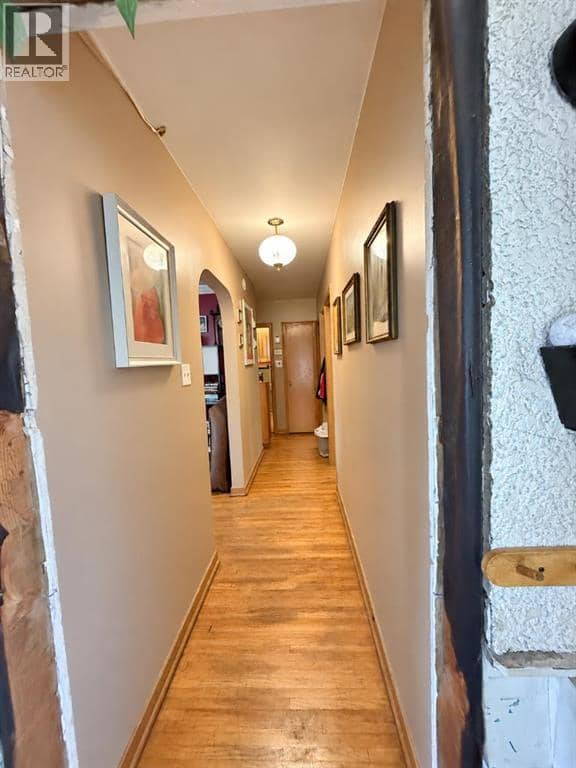 1432 Russet Road NE, Calgary, photo 2