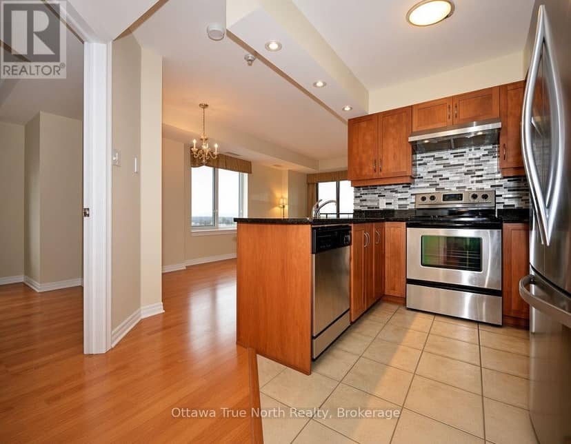 710 - 314 Central Park Drive — photo 16 of 28