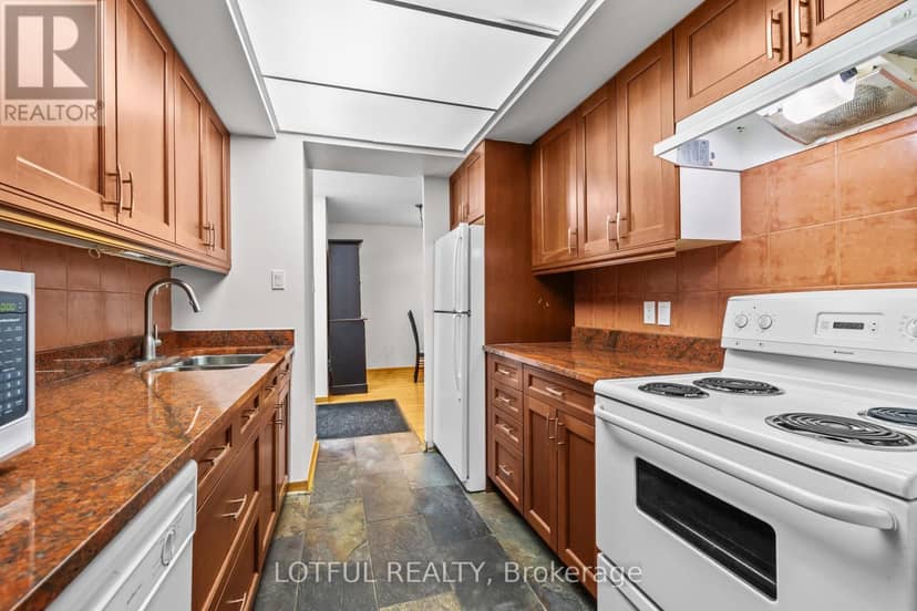 104 - 555 Brittany Drive — photo 12 of 29