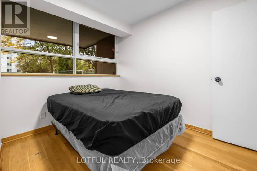 104 - 555 Brittany Drive — photo 17 of 29