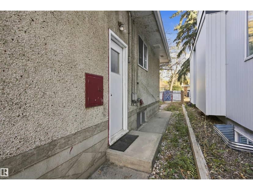 12303 115 AV NW — photo 35 of 40