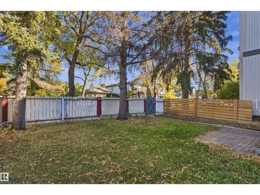 12303 115 AV NW — photo 39 of 40
