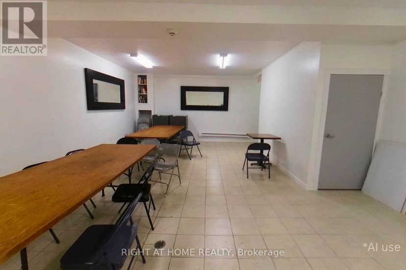 C - 2889 St Clair Avenue E — photo 12 of 25