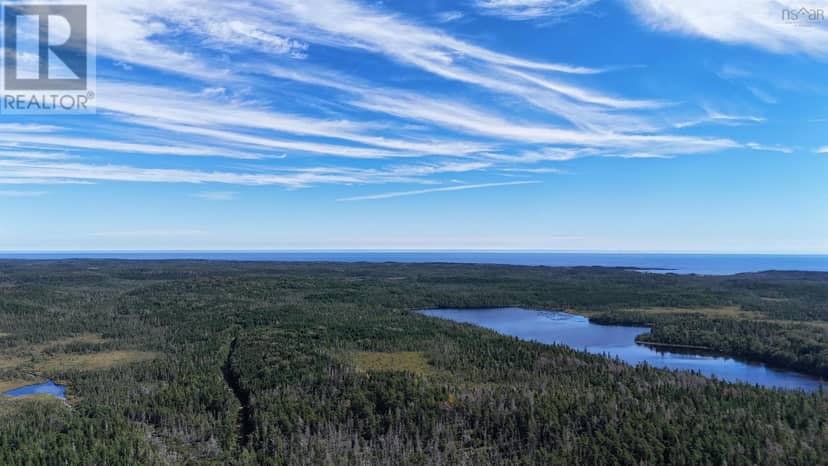 226 acre Mackenzie Lake Rd, Framboise
