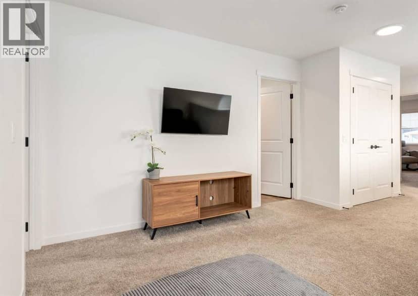 1041 Mahogany Boulevard SE — photo 16 of 37