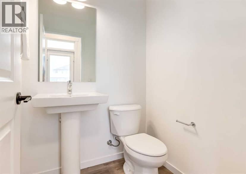 1041 Mahogany Boulevard SE — photo 12 of 37