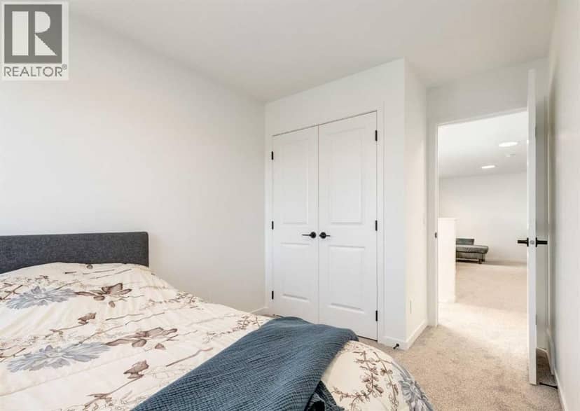1041 Mahogany Boulevard SE — photo 23 of 37